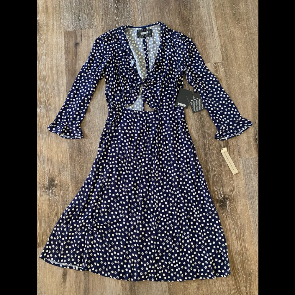 NWT REFORMATION | Floral Heidi - Blue Daisy Sz 4 - Picture 7 of 9